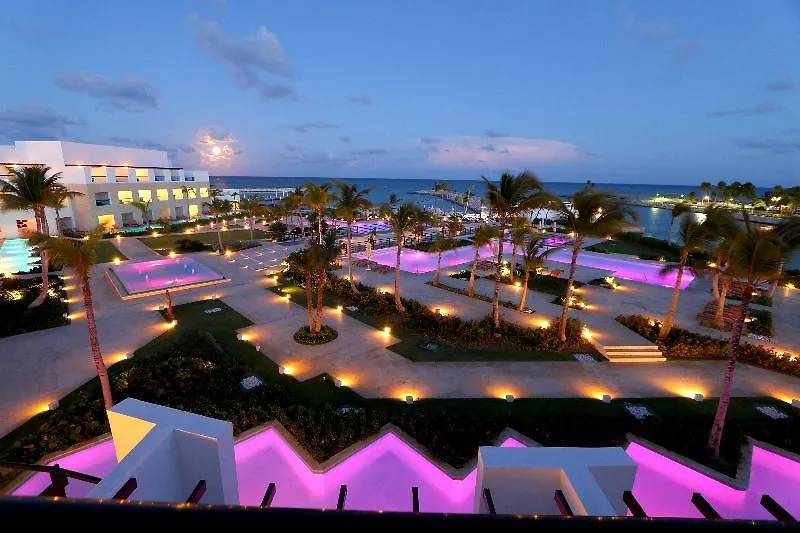 度假村 Alsol Tiara Cap Cana (Adults Only) 蓬塔卡纳